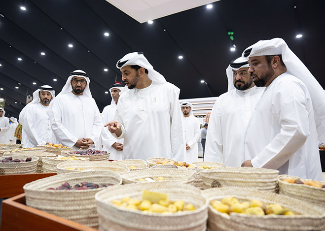 Hamdan bin Zayed visits 21st Liwa Date Festival